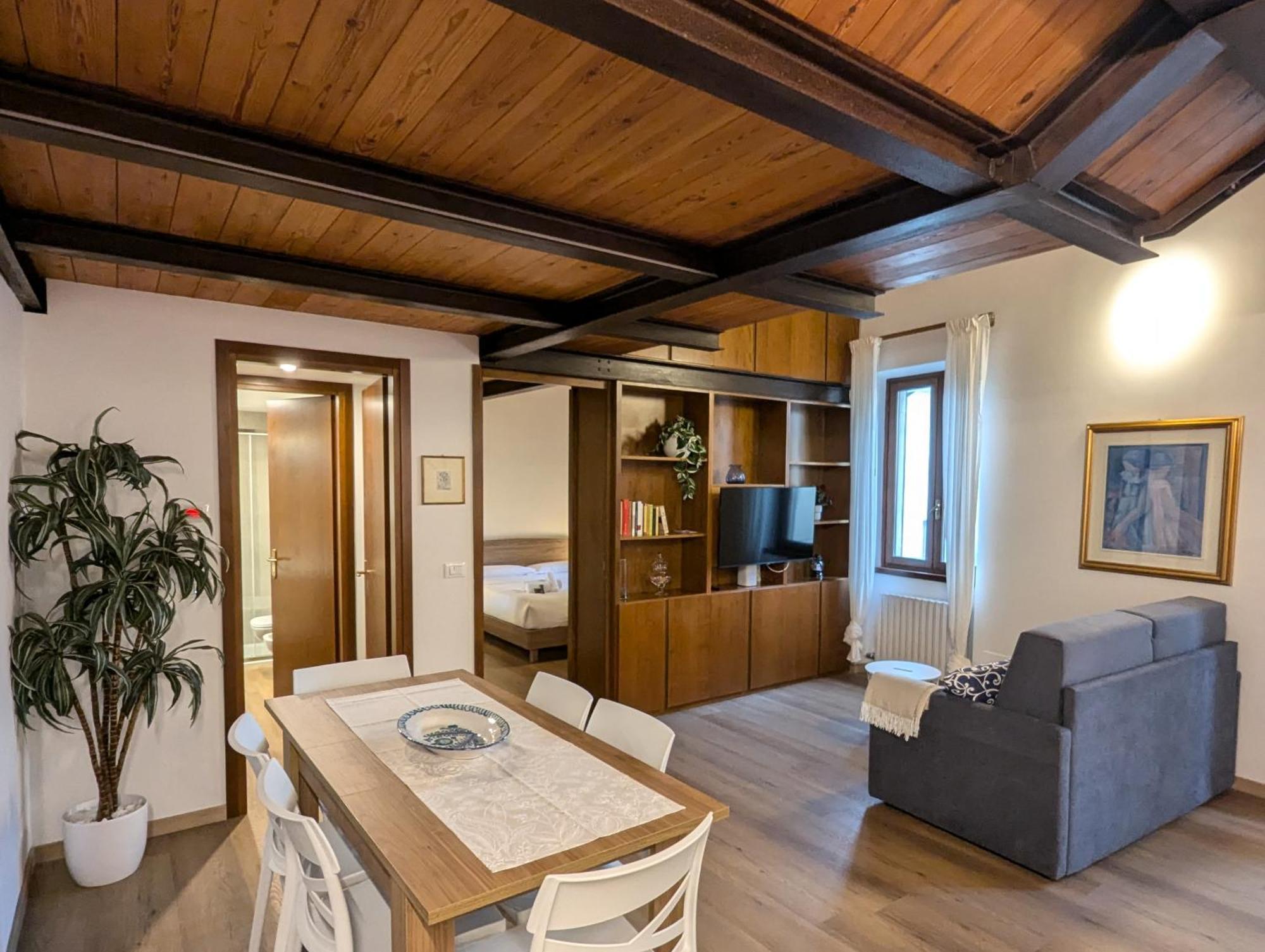 Appartamento Flats4Rent Casa Di Gabriella Verona Esterno foto